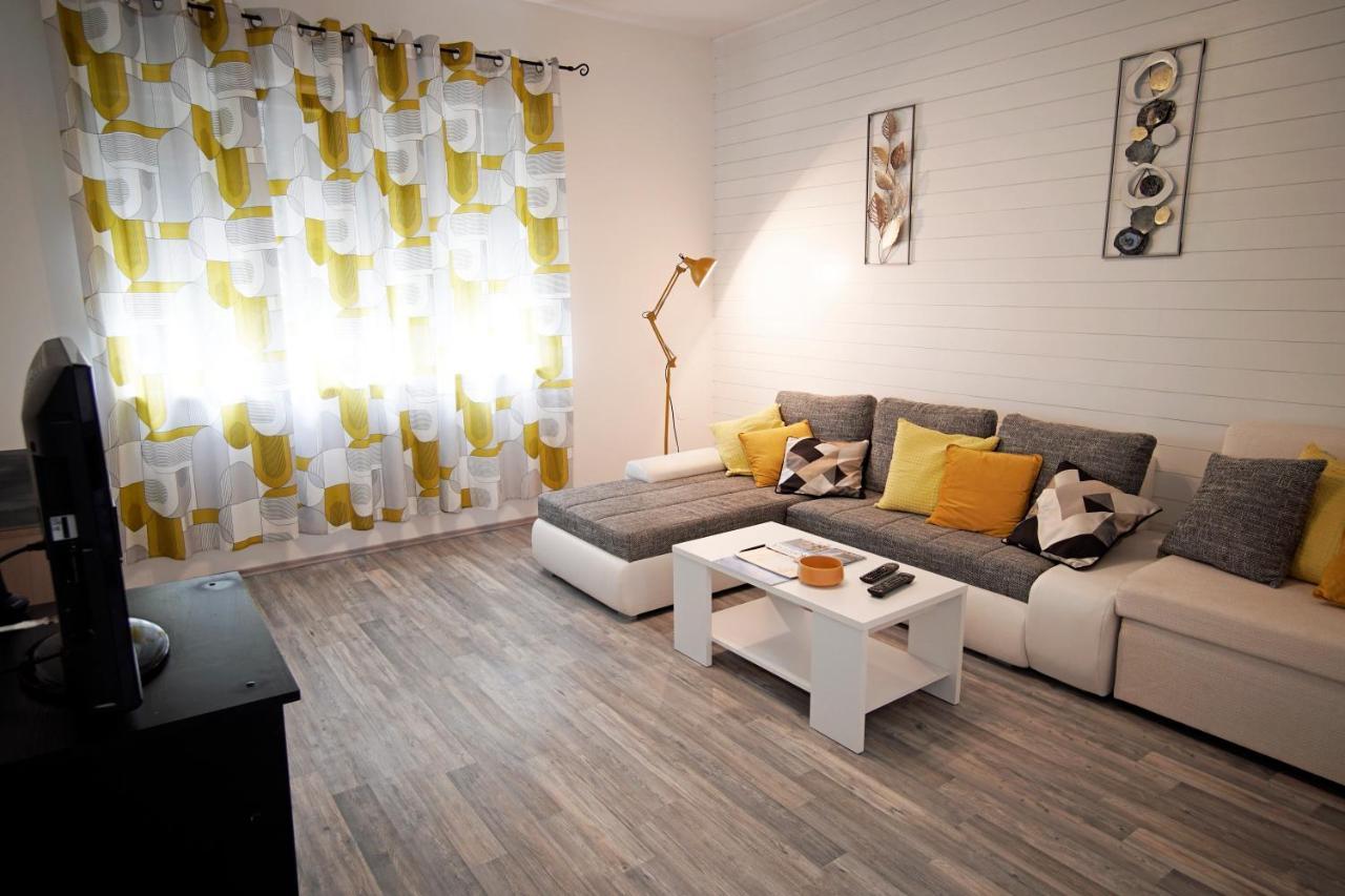 House - Apartman Sarah Kaštela Exterior foto